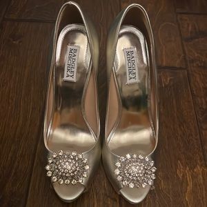 Gold Badgley Mischka Pumps Size 8.5